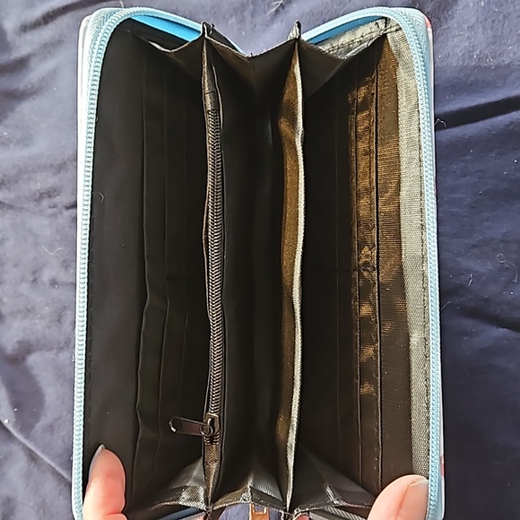 Sanrio Cinnamroll cherry wallet New 4x7.5 inch and clip on bag coin purse - Picture 4 of 7